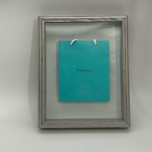 Framed Tiffany & CO. Bag By Stephen Gould In China 3-D Shadow Box Wall Art Decor - Picture 1 of 13